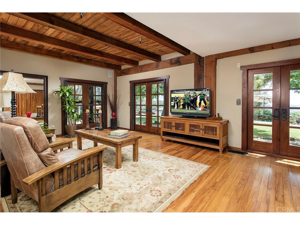 Eight Acre Ranch