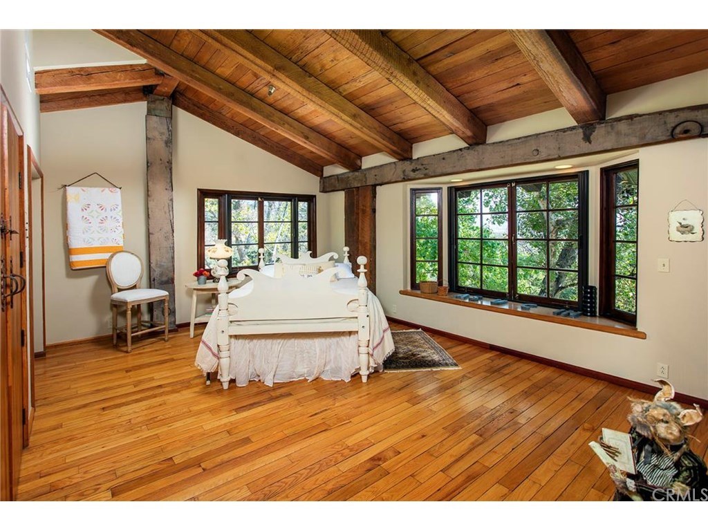 Eight Acre Ranch